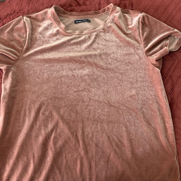 Abercrombie & Fitch Tops - Blouse Abercrombie & Fitch Tops - Blouse